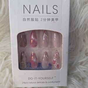 Nails Pink Gold Brown Rhinestone Pearl Daisy Floral Medium Almond False Nails